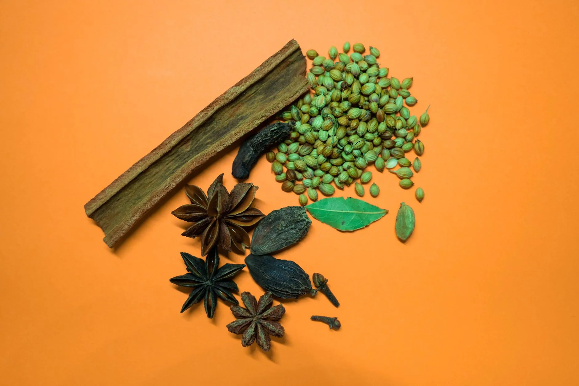 Coriander and whole spices for Belgian witbier brewing